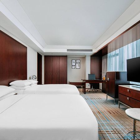 Renaissance Shanghai Zhongshan Park Hotel Exterior photo