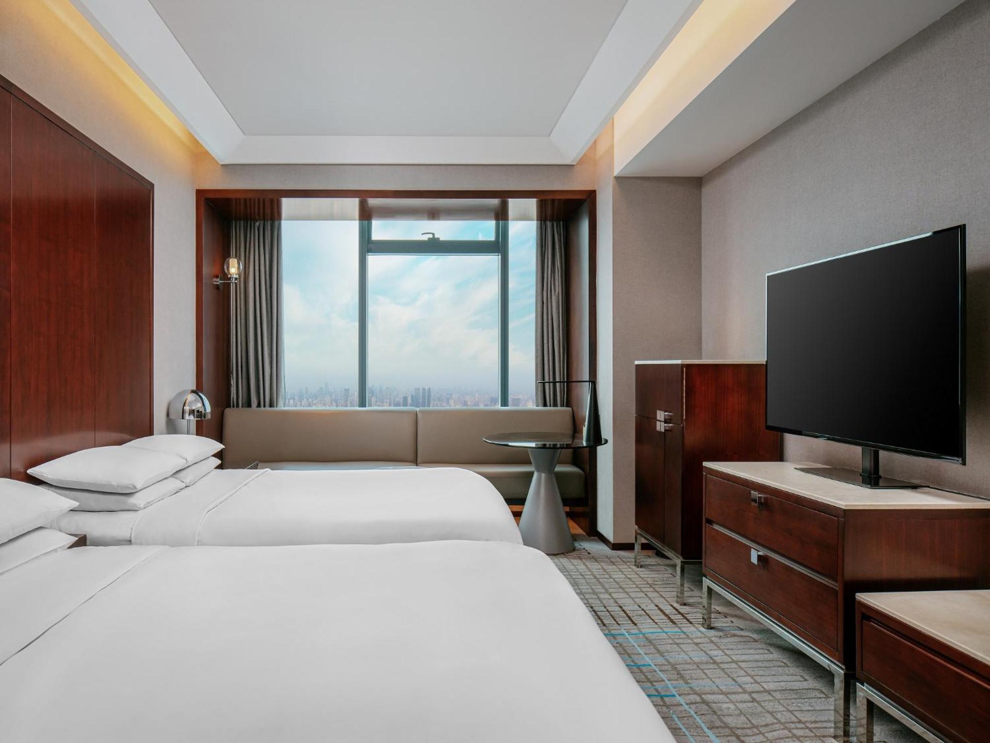 Renaissance Shanghai Zhongshan Park Hotel Exterior photo
